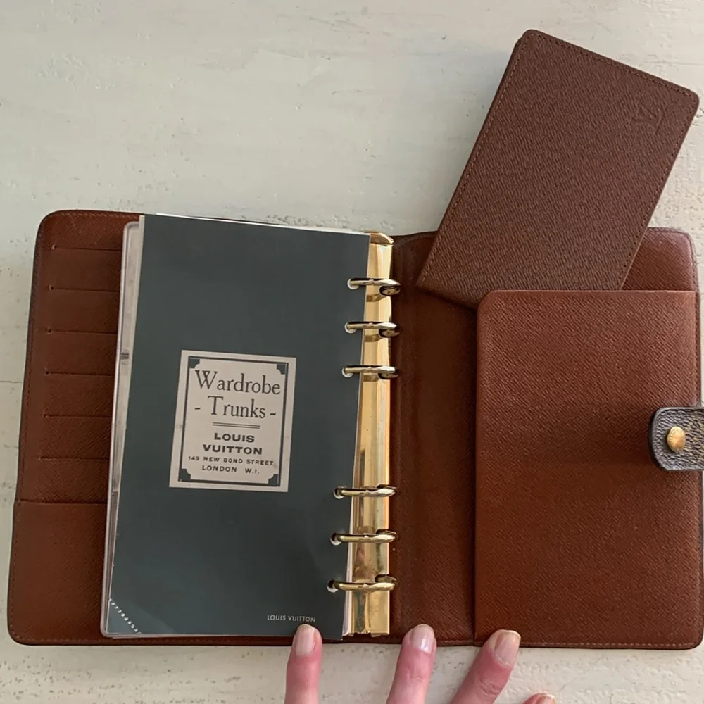 Louis Vuitton agenda